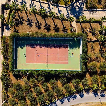 别墅 Egadi, With Swimming Pool And Tennis Court *