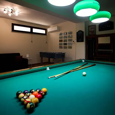 Egadi, With Swimming Pool And Tennis Court