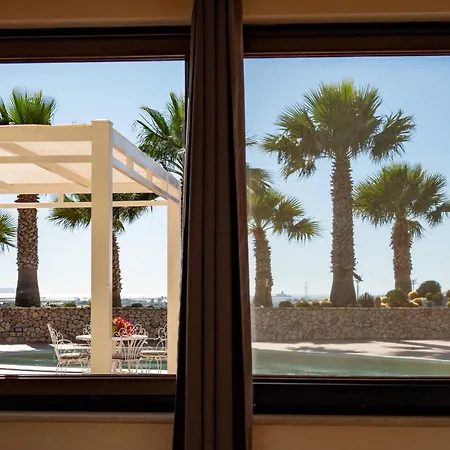 别墅 Egadi, With Swimming Pool And Tennis Court 帕瑟科