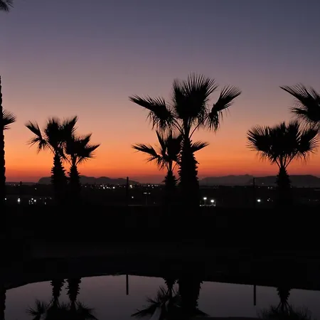 Egadi, With Swimming Pool And Tennis Court 别墅