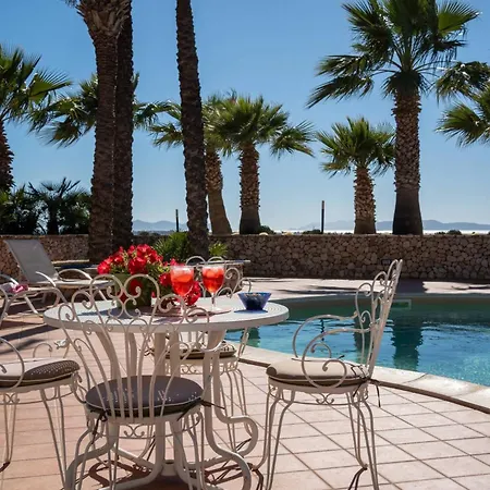 别墅 Egadi, With Swimming Pool And Tennis Court 帕瑟科